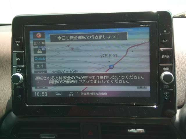 純正メモリーナビ付いてます。
