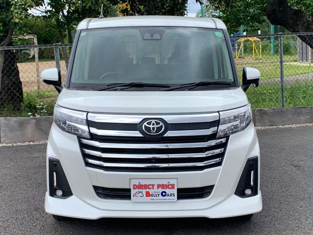 ■ベリーカーズの展示車両は濡れたよにツヤツヤピカピカ♪当店オリジナルの撥水剤で1台1台展示前に施工しているのでつるつるテカテカ撥水が自慢です