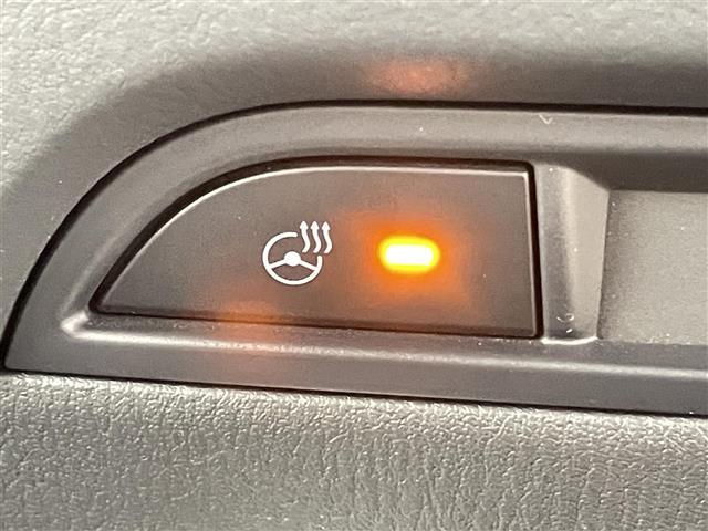 店頭在庫以外にも全国約4万台※の在庫から、ぴったりな1台をご提案します！※2023年10月現在の在庫台数です。売約済の可能性があります。