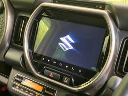 【メーカー純正9型ナビ】インテリアに溶け込むスタイリッシュな「専用設計」メーカーナビを装備♪視認性や操作性など基本性能にも優れ、より上質なカーライフをお楽しみいただけます。