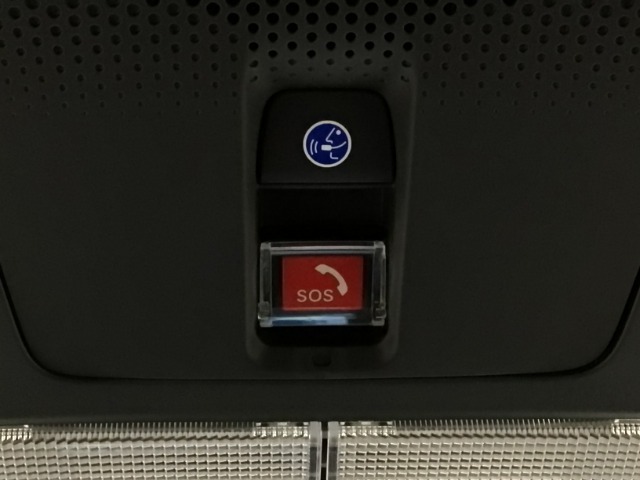 Honda　CONNECTが安心快適なカーライフを実現します。万一の時も緊急通報ボタンやトラブルサポートボタンで24時間365日お客様をサポート。大事なお車の盗難やいたずらなどにも対処します。