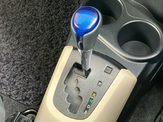 国産車から輸入車まで多様なお客様のニーズのお応えできるように、全国規模で豊富な在庫展開！車のことならWECARSへ！