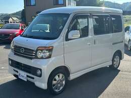 当店では販売させて頂く際には、エンジンオイル、オイルエレメント、ワイパーゴム交換など基本的な整備を行ってから納車させて頂きます！