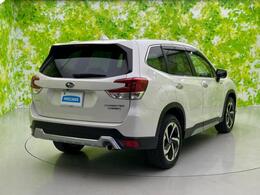 全国に店舗を展開しているのでどこでもお取り寄せが可能です！この車が気になるけど遠方だから・・・と諦める必要はありません！※別途陸送費が必要です。