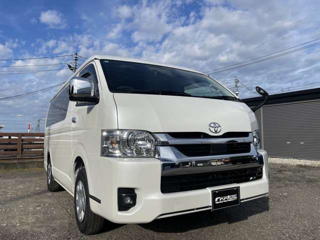 フロアマットも純正品です！