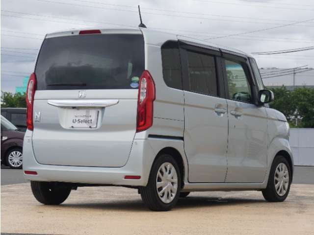 お立ち寄りいただく際は、事前にご連絡をお願いします。お目当てのお車が商談中や売約となることもございます。ご確認いただいてから、お立ち寄りください。