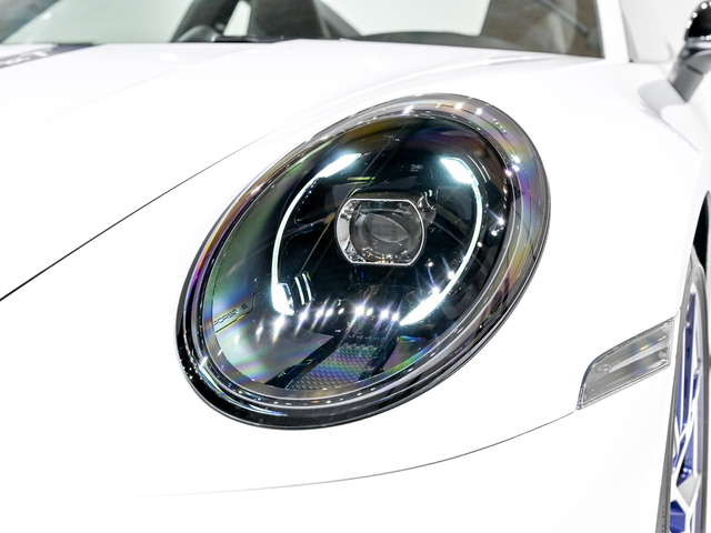 マトリックス LED ヘッドライト