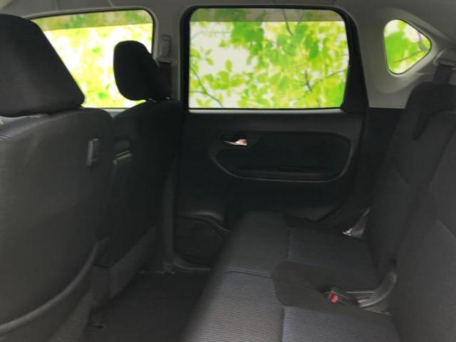 WECARSでは各商談席に大型モニターをご用意しております！見やすい大画面でゆったりと全国の在庫をご覧いただけます！是非ご来店お待ちしております！