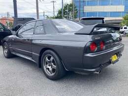 ニスモは500台限定のとても珍しい車両です☆