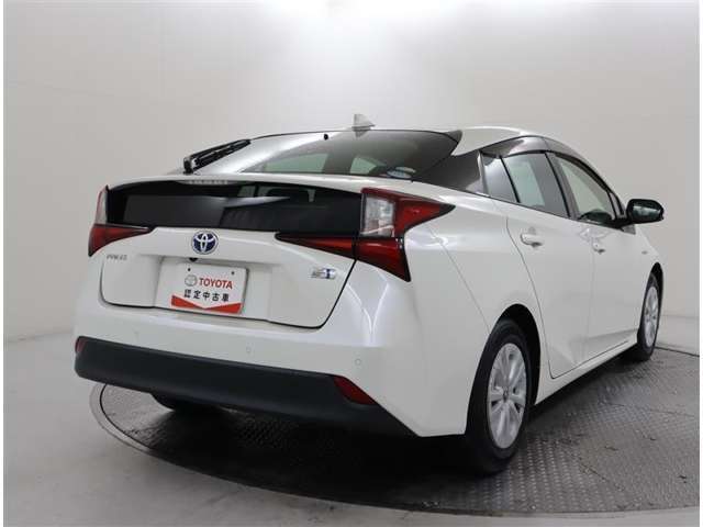 トヨタ認定中古車は、トヨタなあらではの「3つの安心」をセットにしたトヨタ販売店の中古車ブランドです。※認定中古車に限る