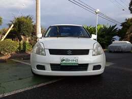 お店は三井アウトレット入間からお車で5分ほどにございます。