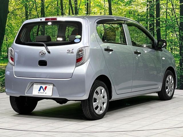 ☆全国のネクステージからお取り寄せが可能※！遠方の店舗に展示してあるクルマが気になる場合も、最寄りの店舗でご覧いただくことが可能です！是非私たちに要望をお聞かせください！※別途費用