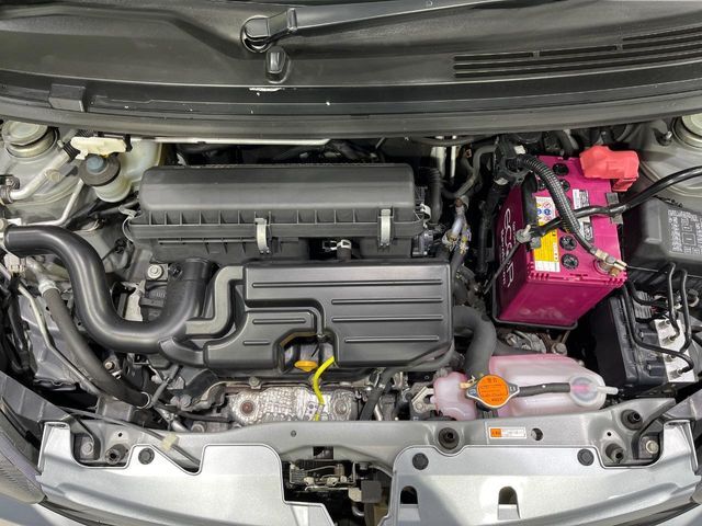 親切・丁寧な専門メカニックスタッフが応対！・車検・点検整備・事故等の修理などアフターサービスも安心。お車のカスタマイズもネクステージのサービススタッフまでご相談ください！