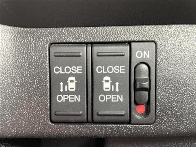 店舗にて現車の確認もいただけますので、お電話で在庫のご確認の上是非ご来店くださいませ！！！