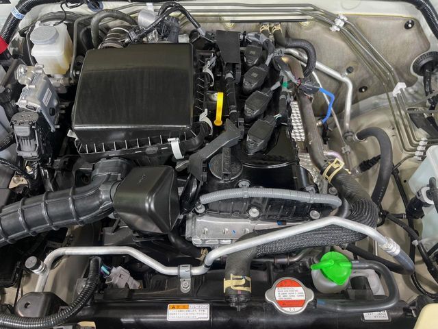 親切・丁寧な専門メカニックスタッフが応対！・車検・点検整備・事故等の修理などアフターサービスも安心。お車のカスタマイズもネクステージのサービススタッフまでご相談ください！