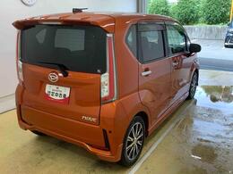 当店では車両本体価格以外に、諸費用を含めた支払総額も表示しておりますので、お客様の予算にピッタリのおクルマお選びができます。コーティングやJAFをセットにしたオトクな購入パックも好評です。