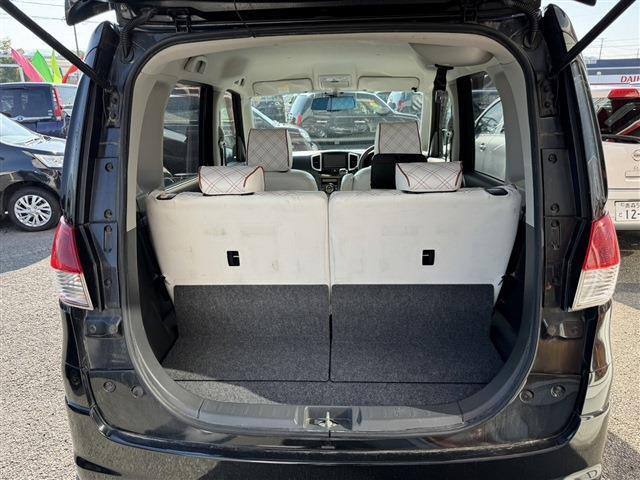 グループ総在庫数約200台以上！！また「メンテナンスサポート」「U-CAR安心サポート」等の購入後のサービスも充実！たくさんのお問い合わせ・ご来店心よりお待ちしております！