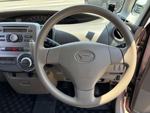 ご納車後も安心、安全なお車にお乗りいただく為にお得な保証パックもご用意しております。軽スマイル飯塚店は、ご成約から納車後までお客様の大切なお車のサポートをさせていただきます！