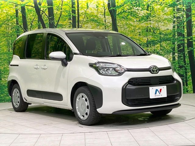 大好評のボディコーティング「弾スプラッシュコート」もご納車までに施工可能。通常のガラスコートと異なる、耐久年数6年の無機質ガラスコーティングが、ボディをキレイな状態に保ってくれます。