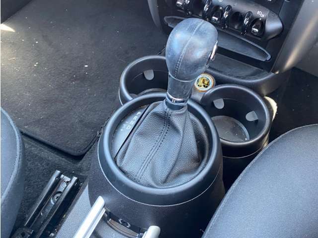 自社工場完備にてアフターサービスもお任せ下さい！