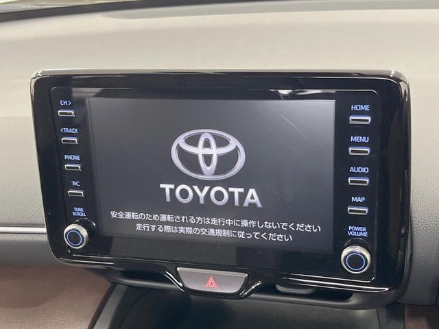 【8インチ　ディスプレイオーディオ】大画面のディスプレイはAppleCarPlayやAndroidAutoが利用可能。大きな画面でスマホナビアプリ等が利用いただけます♪