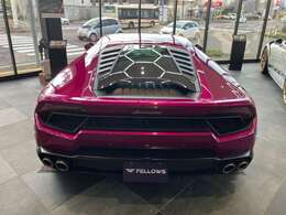 V型10気筒DOHC40バルブ 580ps/8000rpm  55.1kgm/6500rpm(カタログ値) 245/30ZR20-305/30ZR20 マットチタンMIMAS鍛造純正ホイール カーボンブレーキ＆オレンジキャリパー　カーボンエンジンBAY　ガラスエンジンフード