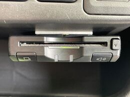 【ETC】高速道路の料金所をストレスなく通過！話題のスポットやサービスエリアに多い「スマートIC」利用時は必須のアイテムです。当店でセットアップを実施、ご納車当日からすぐにご利用いただけます！