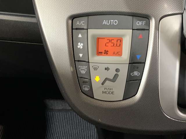 【アフターメンテナンス】当店は近畿運輸局民間車検指定工場を完備。ご購入後のメンテナンス・修理・車検など、アフターフォローも充実しております。