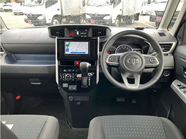 運転席・助手席