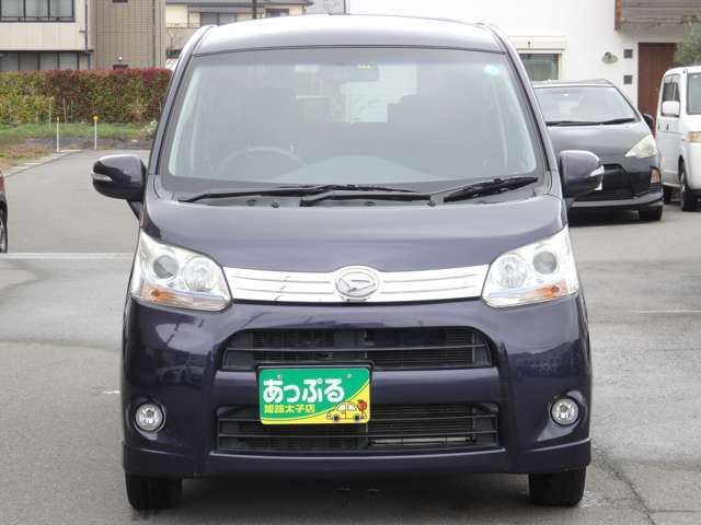 毎日全国の仕入れ先から厳選した車を仕入れしております！プロの査定士の検査を受けた車を仕入れ、入庫後も社員が1台1台を走行チェックや状態確認・装備確認などを入念に行います。