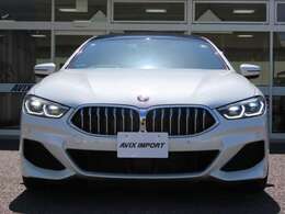 【主要諸元】直列6気筒DOHCターボ（ディーゼル）/2992cc/電子制御8速AT　320ps/69.3kg.m全長508×全幅193×全高140