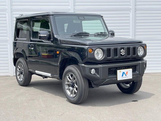 大好評のボディコーティング「弾スプラッシュコート」もご納車までに施工可能。通常のガラスコートと異なる、耐久年数6年の無機質ガラスコーティングが、ボディをキレイな状態に保ってくれます。