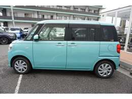 当店はお客様のペースでお車をご覧いただける展示場作りを心がけております。過度な声掛けなどは行いません。ご不明な点がありましたらお気軽にお問い合わせください。