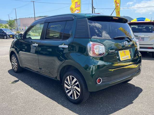車検・点検・修理・板金・保険・ボディコーティング等、お車の事で何かございましたら、お気軽にご相談くださいませ！　フリーダイヤル　0120-472-060　《カーセブン四万十店》までお電話を！