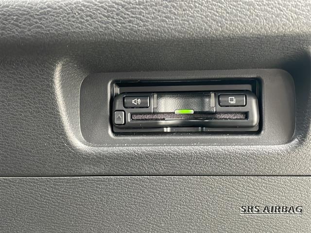 今や必需装備となりつつある、【ETC】搭載車！当店でセットアップが可能ですので、ご納車当日からご使用が可能です！高速道路料金のお支払いが楽々です！