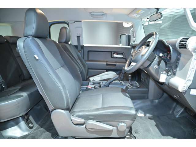 見晴らしも良く開放的な車内です☆実際にお車に乗って頂き確認していただくことも可能です☆是非お待ちしております☆
