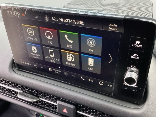 純正ナビです。フルセグTV視聴可能！Bluetoothでお好きな音楽お聞きいただけます。