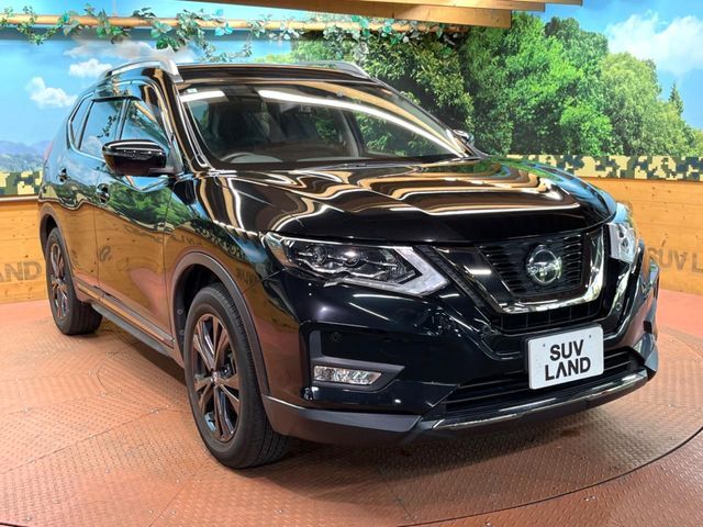 大好評のボディコーティング「弾スプラッシュコート」もご納車までに施工可能。通常のガラスコートと異なる、耐久年数6年の無機質ガラスコーティングが、ボディをキレイな状態に保ってくれます。