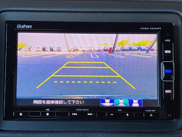 Honda純正ならではの見やすいバックカメラを装着しております◎駐車時の安心感が高まりますね！