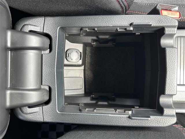 みなさまのお車選びのお手伝いをさせてください！スタッフ一同心よりご来店、お問い合わせをお待ちしております！