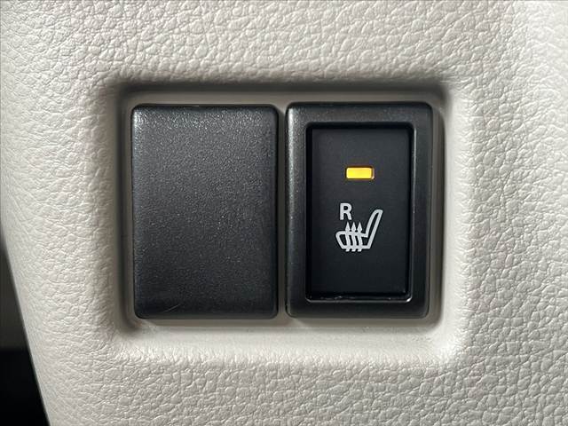 買った後も確かな安心を。当店はカーセンサーアフター保証加盟店です。