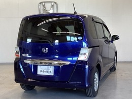 【Honda認定中古車 U-Select】　は3つの安心をお約束します。　1　Hondaのプロが整備した安心。 2　第三者機関がチェックした安心。　3　購入後もHondaが保証する安心。