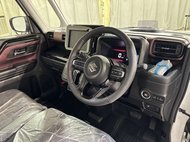 当店のこだわりはズバリ「価格」です。車両仕入れにとことんこだわり、良質な車両を安く取り揃えております。