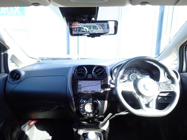 インパネ画像になります。車内は専門業者にて室内クリーニング施工済みなので、大変清潔です。