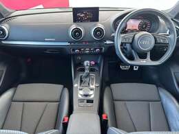 Audiのインテリアはエクステリア同様、優れたデザイン性とクオリティ、そして機能性を兼ね備えております。