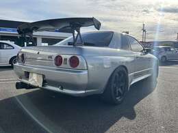 テールも社外ですが車検はもちろん通ります。フューエルワイヤーは34用を使い新品にしました。