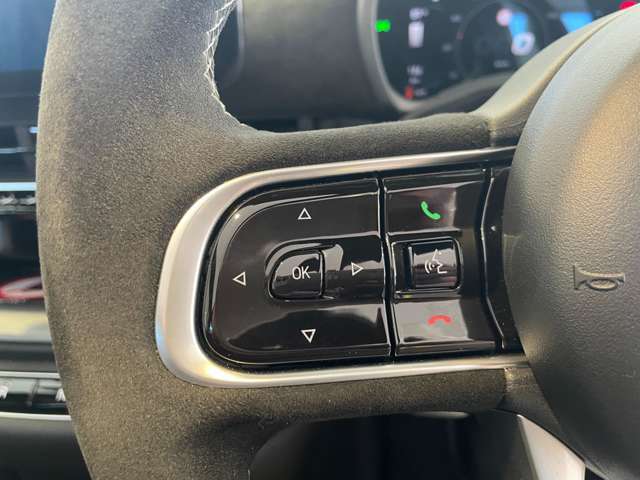 画像では伝えきれない車の良さがありますので、ぜひご来店ください。