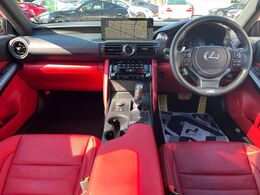 グループ総在庫数約30，000台！！全国の系列店からメーカー・車種問わずご紹介出来るので、あなたにピッタリのお車が見つかるはずです♪まずはお問い合わせ下さい☆