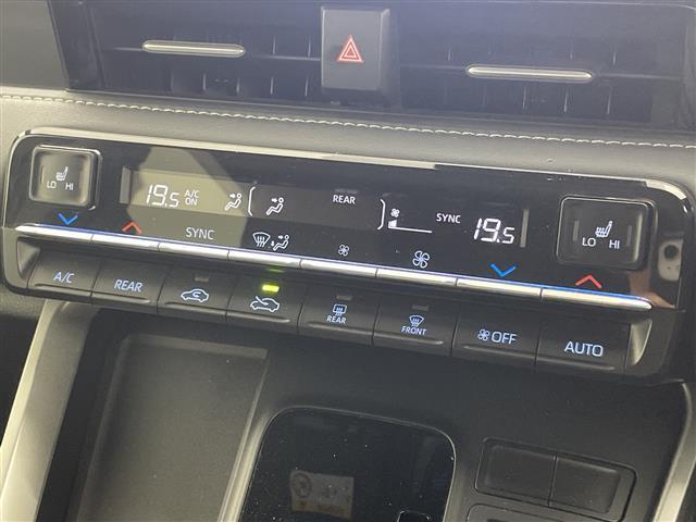 ◆商談ルームには「キッズスペース」を完備しています。DVD、ブロック、絵本、おままごとセット。お子様連れでも、ゆっくりとお車をお選びいただけます！