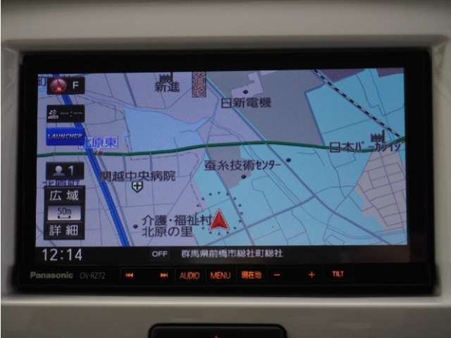 スズキ純正ナビ(CN-RZ72)が装備されているので、普段の使い勝手もロングドライブも快適です。